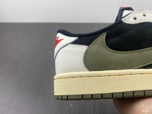Cheap TB Jordan OG 1 Travis x DZ4137-106 WMNS Scott Air Olive Low 0611